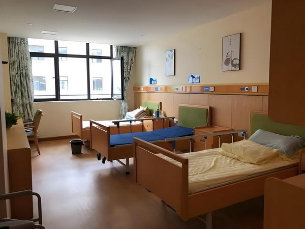 可以！杜兰特美女主持人婚礼，带球突破绯闻，再凭实力单身！